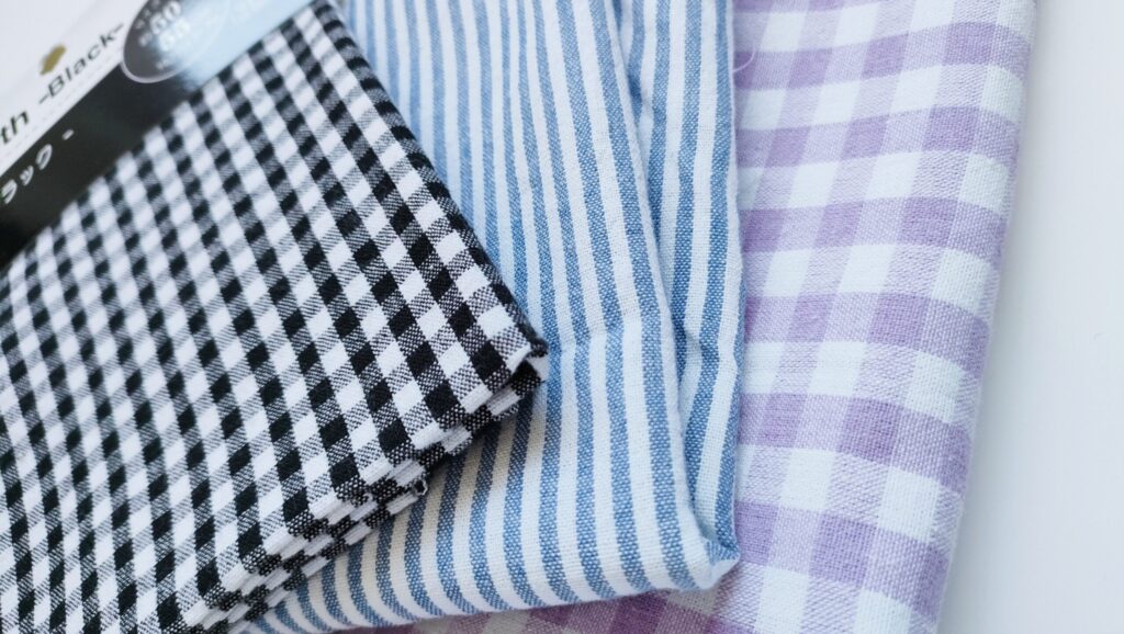 ダイソーパンチニードル布はぎれ