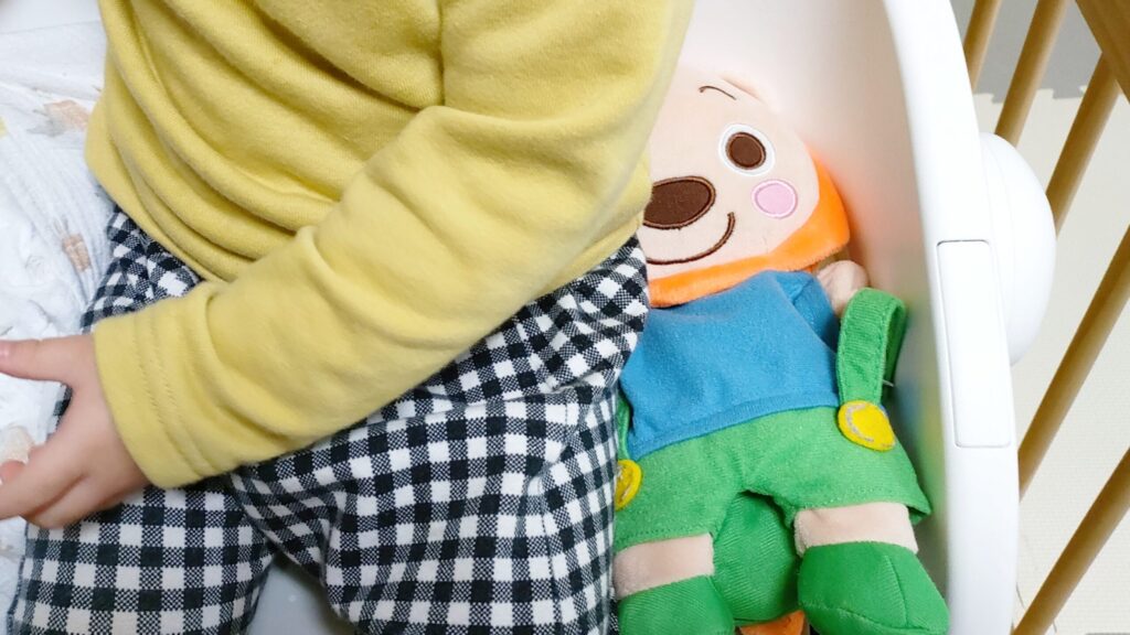 ミライコイングリッシュ体験レビュー2歳ポーぬいぐるみ大好き