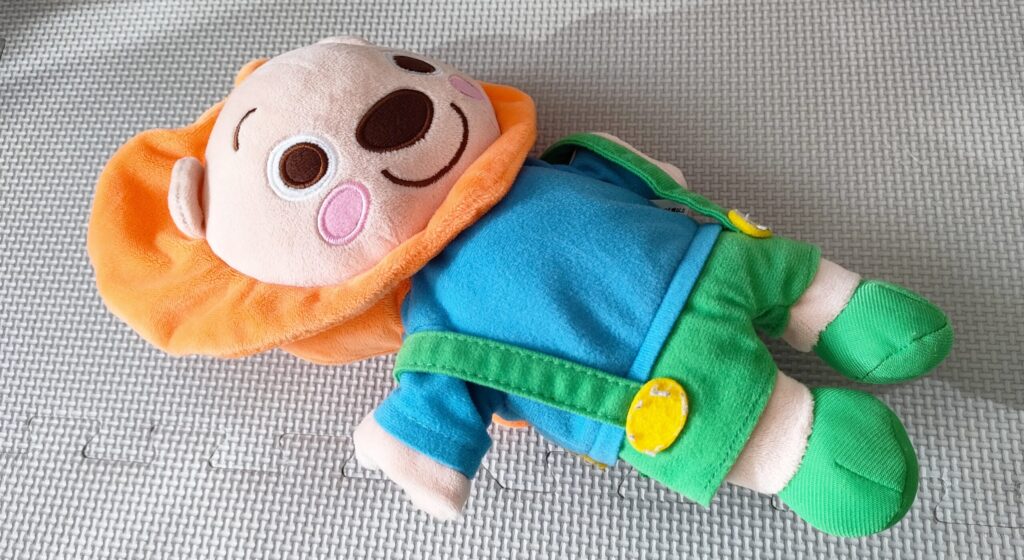 ミライコイングリッシュ体験レビュー2歳ポーのぬいぐるみ