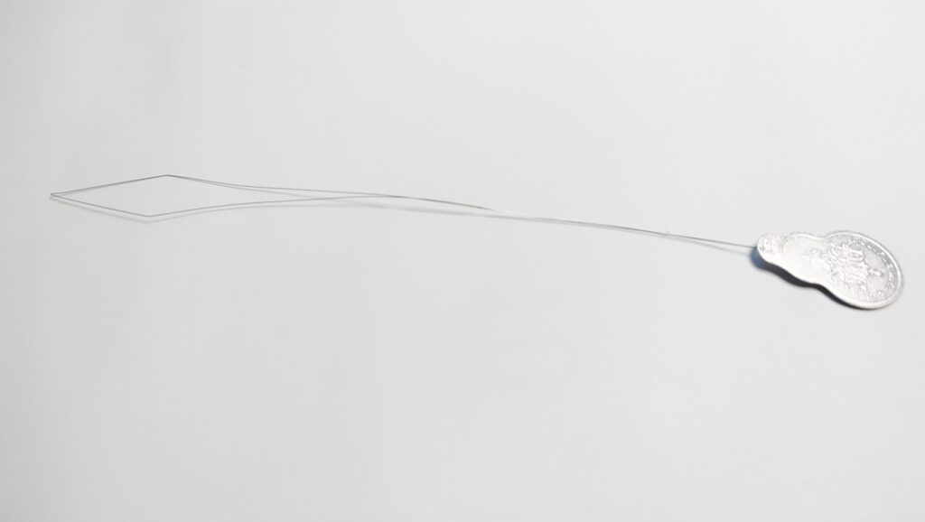 DMCの糸通しパンチニードル