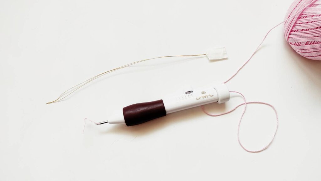 パンチニードルの糸通し(ワイヤーで自作)